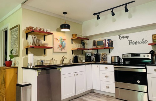 Canton Apartment | ASAP, Water and Power Available! Only 15 minutes to Asheville via Interstate.