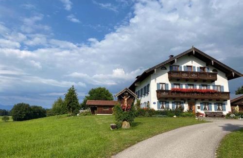 Bad Endorf Apartment | Asbichlerhof