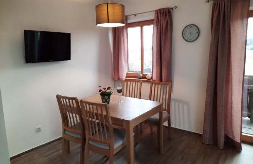 Bad Endorf Apartment | Asbichlerhof