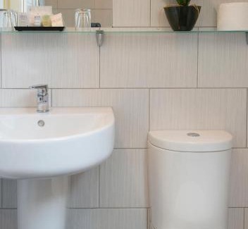 Harrogate Hotel | Ascot House