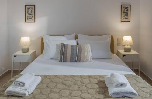 Sissi Apartment | Ascuri Apartment By Estia