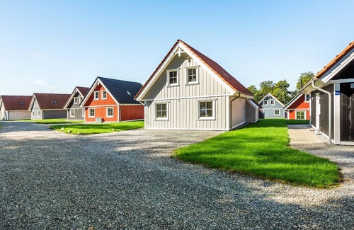 Grasten House | "Åse" - 100m to the fjord by Interhome