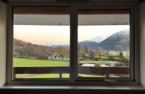 West Laroch Cottage | Ash Cabin: Near Glencoe - a cabin that sleeps 4 guests in 2 bedrooms
