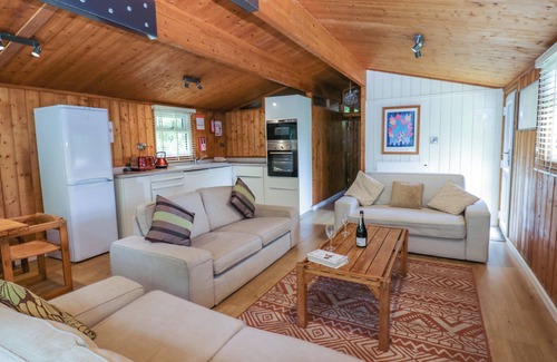 Lofthouse Cottage | ASH LODGE, pet friendly, with a garden in Masham