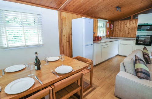 Lofthouse Cottage | ASH LODGE, pet friendly, with a garden in Masham