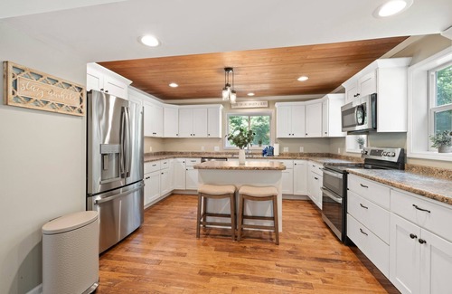 Fairview House | Asheville Area Retreat with Hot Tub, Games, and 3 Acres, with room for 10 guests