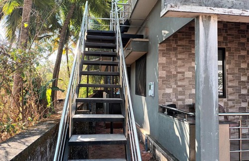 Tonse West House | Ashirwad beach Homestay