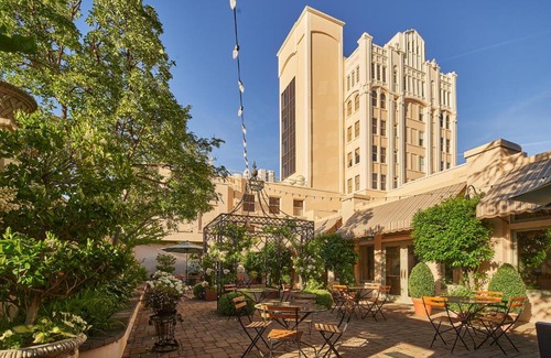 Historic Downtown District Hotel | Ashland Springs Hotel