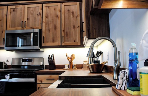 McIntosh County Cabin | Ashley Cottage: Lakeside Retreat on Dry Lake, ND - Beach, Sauna, Pontoon & More