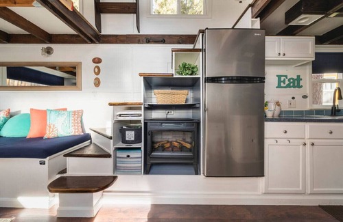 Woodland Park House | Ashore the Clouds | Glamping Awaits