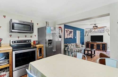 Southern Pines House | ASK ME ABOUT DISCOUNTS BEFORE YOU BOOK!