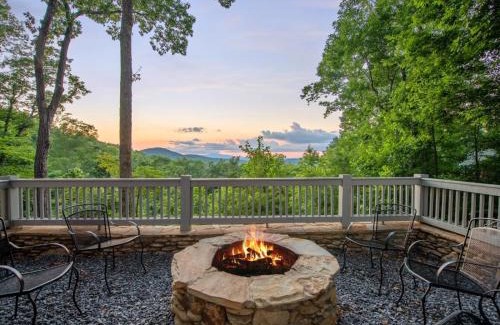 Ridges Over the Lake House | Aska Bliss - Long Range North GA Mountain Views