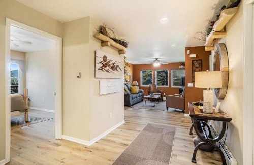 Estes Park House | Aspen Grove Getaway