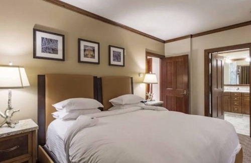 Aspen Condo | Aspen Highlands Ritz Carlton 3 bed Dec 27, 2025-Jan 3, 2026