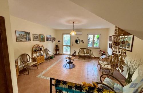 Aspra House | Aspra Mare House