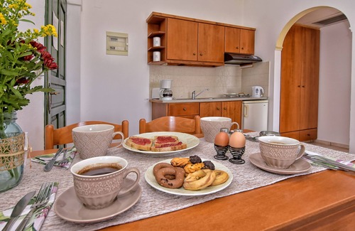 Analipsi Hotel | Aspri Petra