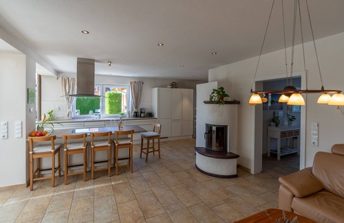 Waltenhofen House | Astara- complete house in prime location with private garden
