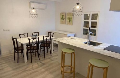 La Alqueria House | Astarte House Down