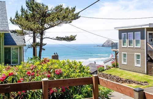 Tillamook House | Aster Cabin