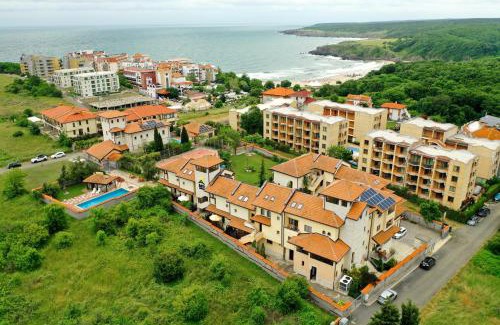 Sinemoretz Hotel | Asti Arthotel