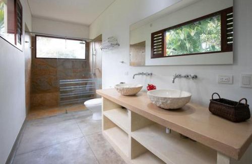 Anapoima Apartment | Astonishing 5BR House with pool in Anapoima