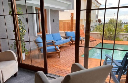Ildır Koyu Apartment | Astonishing Seafront Villa in Cesme