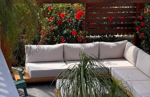 Ildır Koyu Apartment | Astonishing Seafront Villa in Cesme