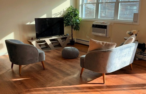 Queens Apartment | Astoria Gem: Comfort & Style