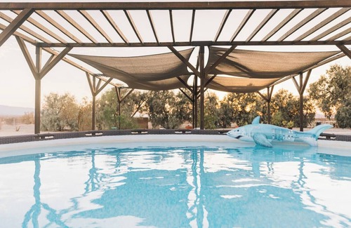 Wonder Valley House | Astrotourism - 5 Acre Fenced - Pool & Jacuzzi