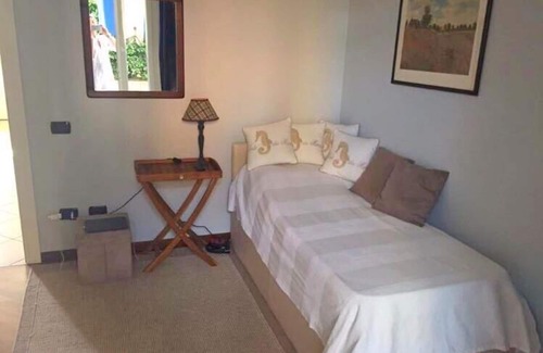 Ronchi Apartment | At 1,2 km from the Sea with Garden