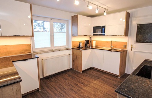 Bruck an der Grossglocknerstrasse House | Wonderful private villa for 10 people with WIFI and TV