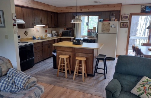 Lake Arrowhead Cabin | At Lake Arrowhead Community, Buhl Lake and Lake Little Bear