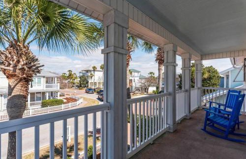 Crystal Shores House | At Last 100' to Beach Access Close to Shops