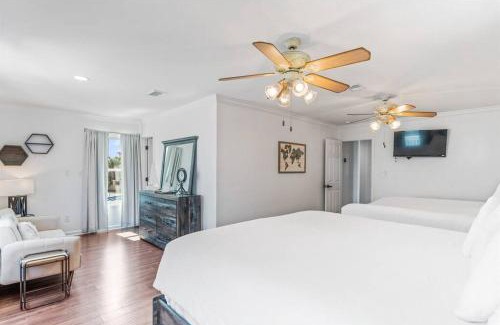 Crystal Shores House | At Last 100' to Beach Access Close to Shops