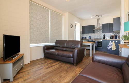 Hele Apartment | At the Bay Apartment