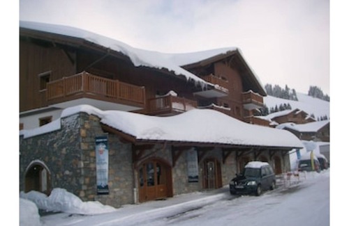 Bisanne 1500 Apartment | At the foot of the Ameria gondola, Locations-Lessaisies Bisanne