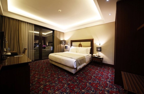 Cekirge Mahallesi Hotel | Atatürk Palas Thermal SPA & Convention Center