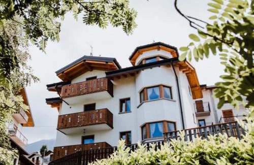 Zambla Alta Bed & Breakfast | Atelier della Montagna