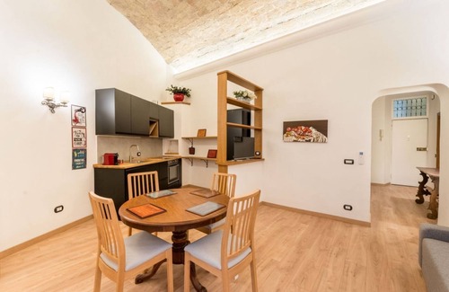 Monti Apartment | Atelier dello Statuto, a few steps from Colosseo