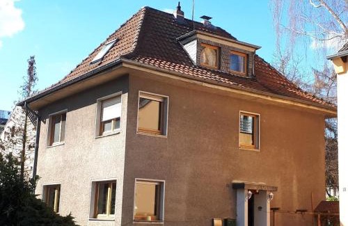 Troisdorf Apartment | Atelierwohnung am Flughafen Köln -Bonn