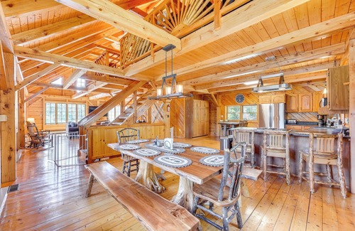 Athol Cabin | Athol Cabin w/Deck & Fire Pit, 10 Mi to Lake