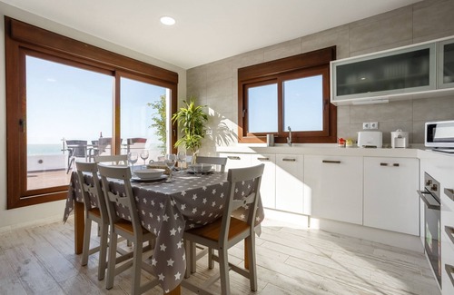 Cadiz Apartment | Atico FULL Balcony by Cadiz4Rentals