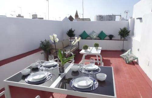 Old Town Apartment | Atico Terraza Cadiz Centro Ascensor Playa de la Caleta