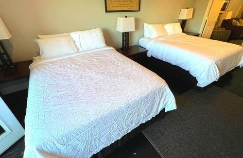 Mechanicsville House | ATL Tip Top Cutie Home City View and Free WI/FI