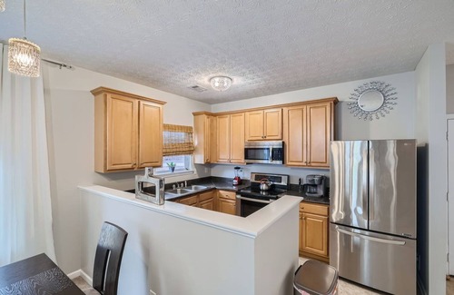 Church Street House | Atlanta Airport Retreat: Charming 3-Bed Home for Short-Term Stays