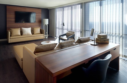Peachtree Center Hotel | Atlanta Marriott Marquis