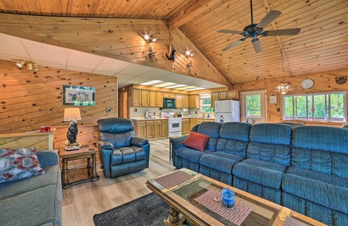Atlanta Cabin | Atlanta Waterfront Cabin w/Dock & Kayaks!