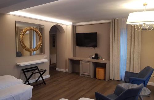 Tirgu Mures House | Atlantic Boutique
