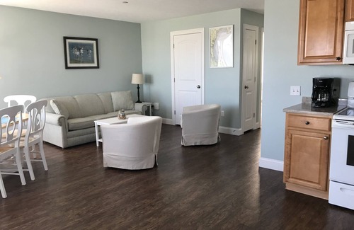 Old Orchard Beach Condo | Atlantic Ocean Suites - Sand Castle Suite 4