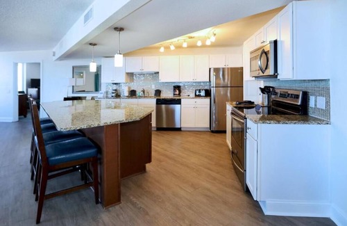Daytona Beach Shores Apartment | Atlantic Terrace | 2 Bedroom Suite w/Balcony